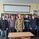 12.05.2025  Встреча учащихся с военнослужащим пограничных войск